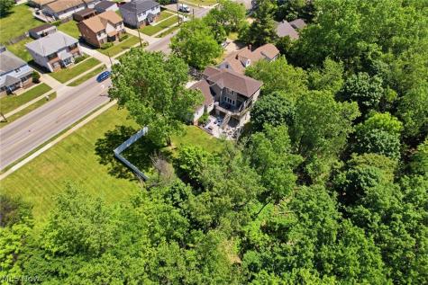 9179 Memphis Avenue Cleveland OH 44144