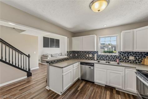 4044 Primrose Way Lorain OH 44053