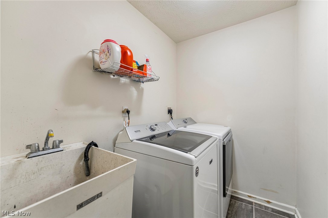 4044 Primrose Way Lorain OH 44053