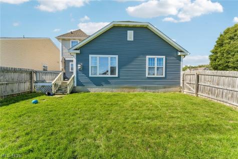 4044 Primrose Way Lorain OH 44053