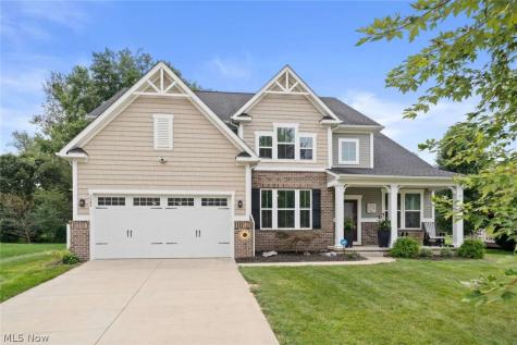 3082 Stonehurst Road Uniontown OH 44685