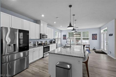 3082 Stonehurst Road Uniontown OH 44685