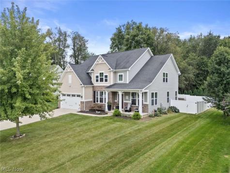 3082 Stonehurst Road Uniontown OH 44685