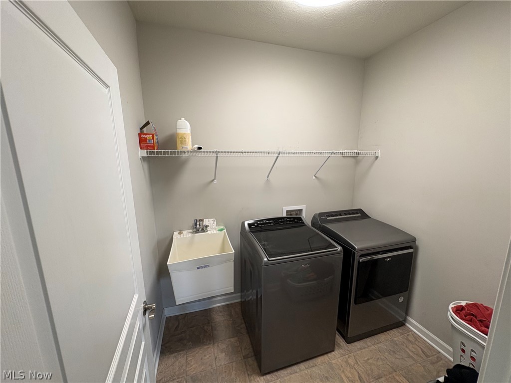 547 Arbor Lane Copley OH 44321