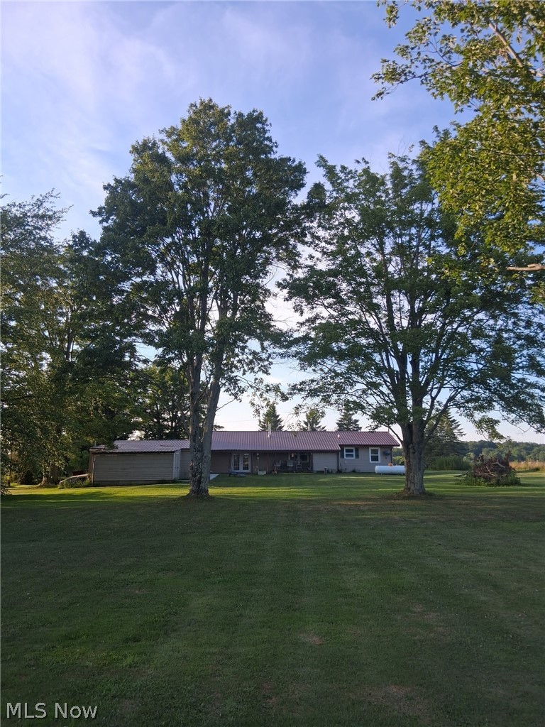 6874 Hammond Corners Road Pierpont OH 44082