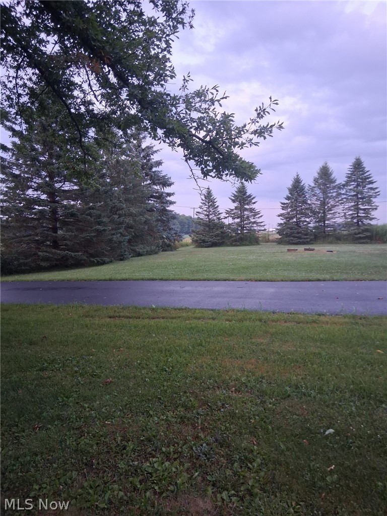 6874 Hammond Corners Road Pierpont OH 44082