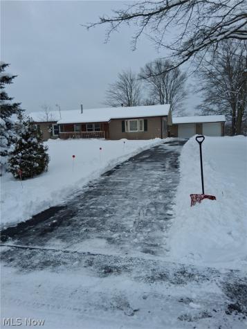 6874 Hammond Corners Road Pierpont OH 44082
