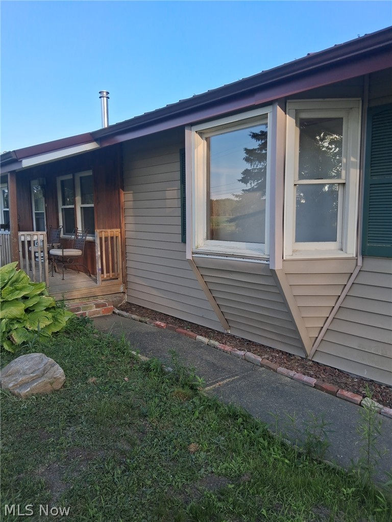 6874 Hammond Corners Road Pierpont OH 44082