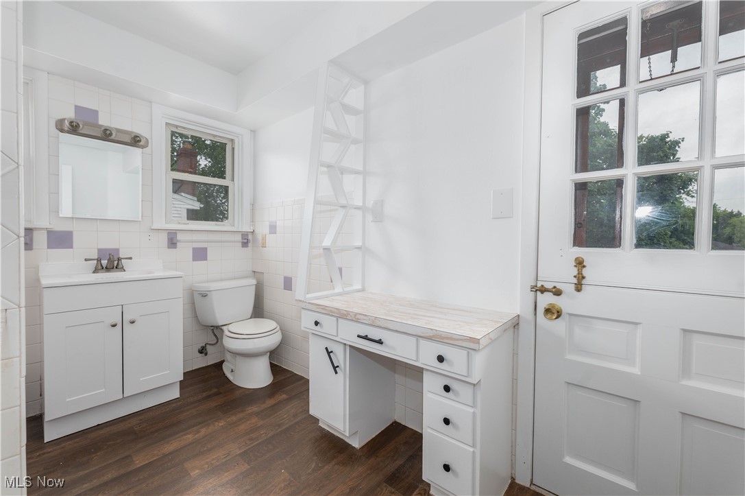 197 E Wilbeth Road Akron OH 44301