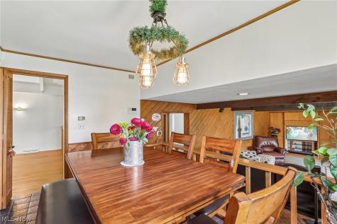 5420 Bluebell Drive Lyndhurst OH 44124