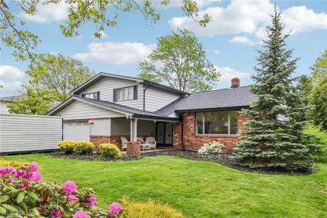5420 Bluebell Drive Lyndhurst OH 44124