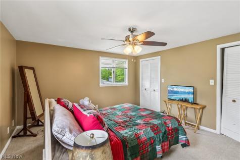 5420 Bluebell Drive Lyndhurst OH 44124