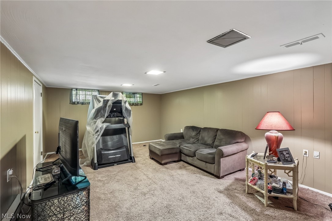 5420 Bluebell Drive Lyndhurst OH 44124