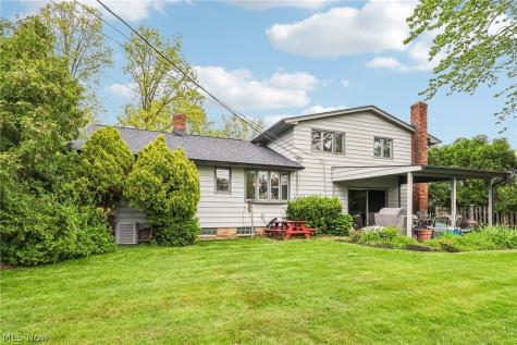 5420 Bluebell Drive Lyndhurst OH 44124