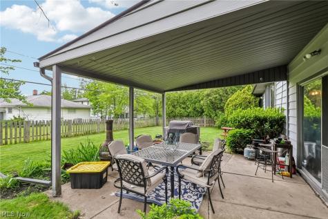 5420 Bluebell Drive Lyndhurst OH 44124