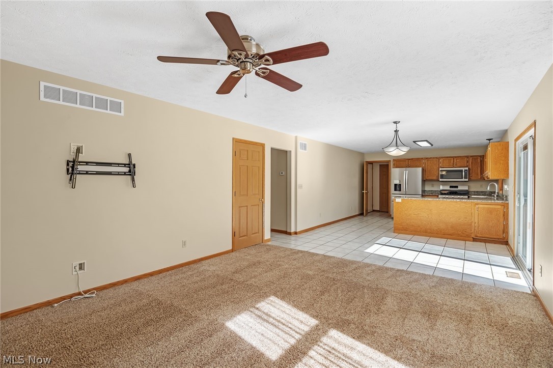 591 Breiton Circle Barberton OH 44203