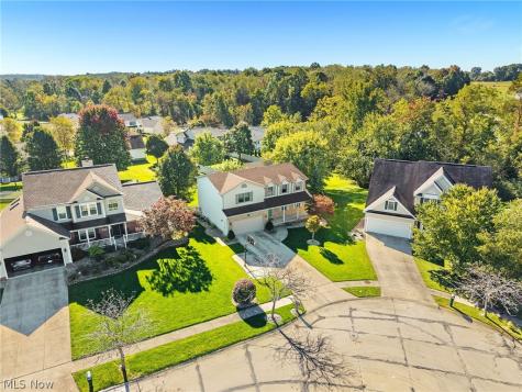 591 Breiton Circle Barberton OH 44203