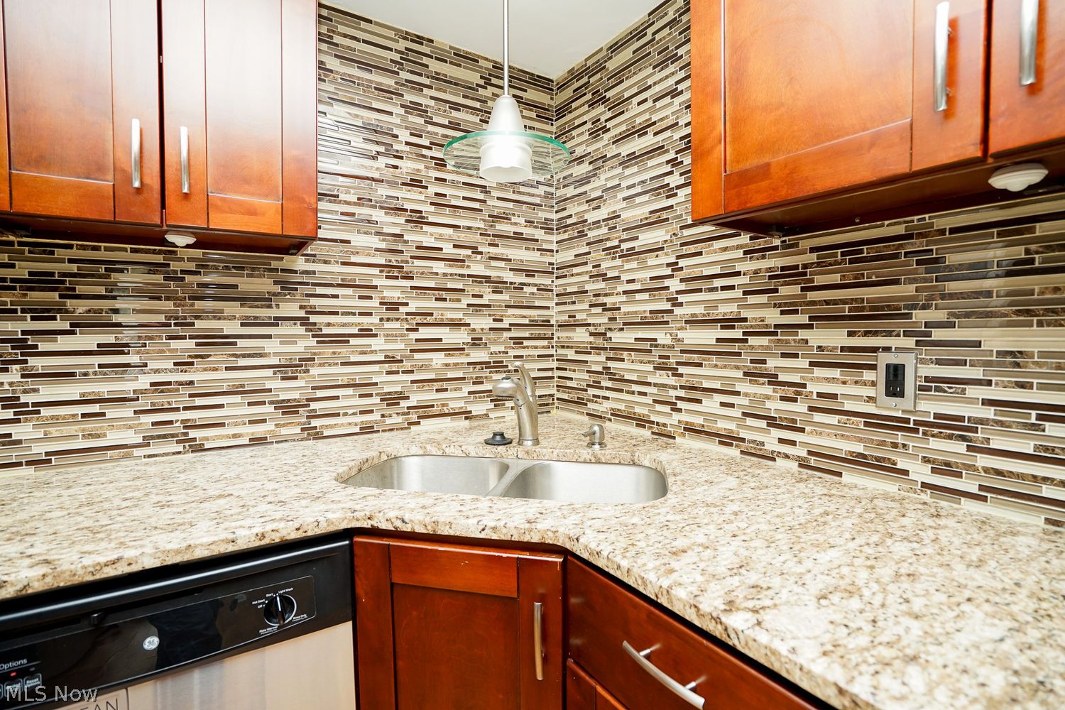 788 Brookfield Avenue Boardman OH 44512
