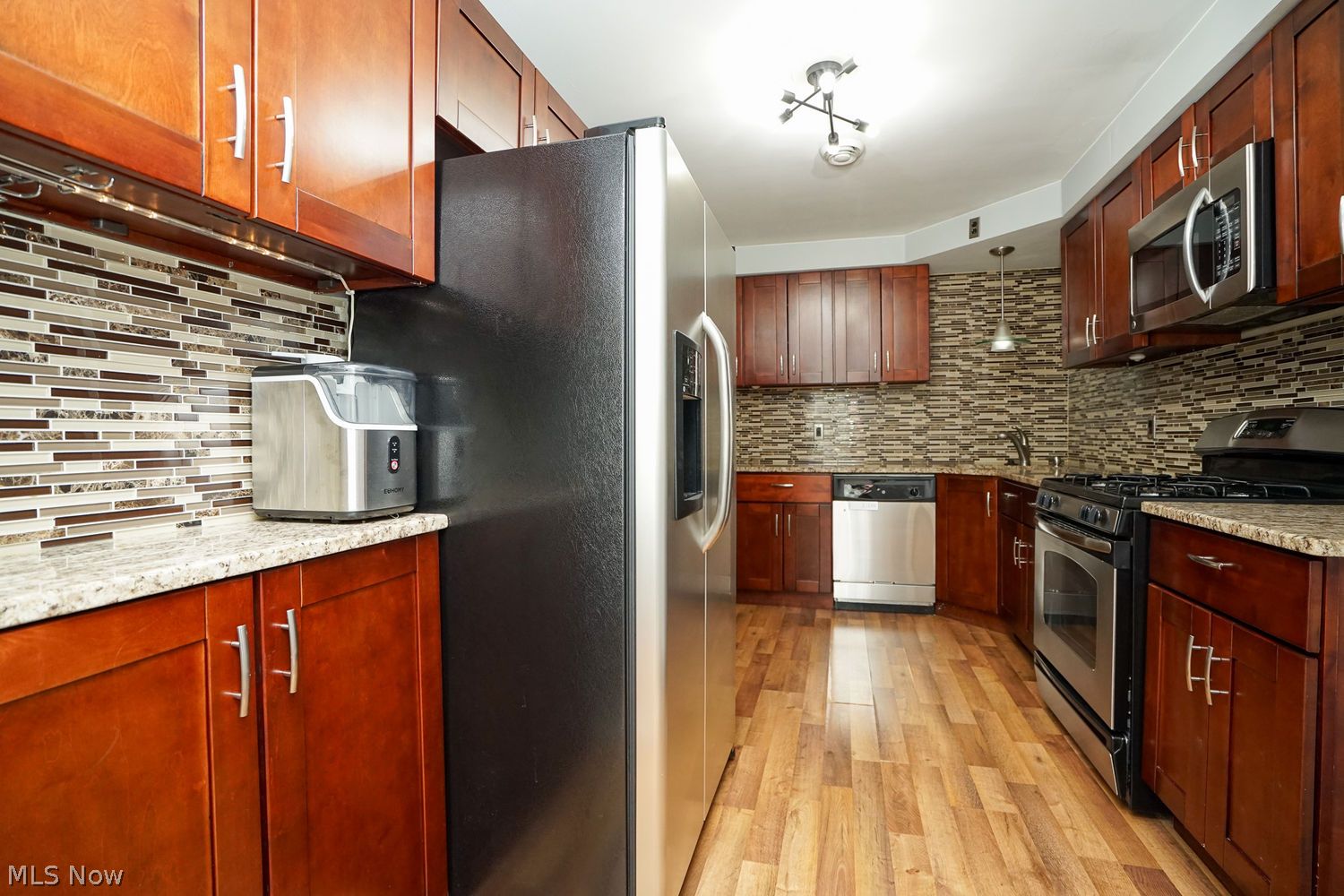 788 Brookfield Avenue Boardman OH 44512