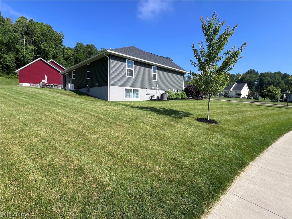 131 Sarah Lane Millersburg OH 44654