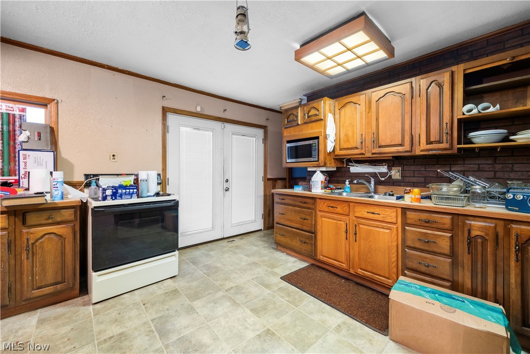14307 Darrow Road Vermilion OH 44089