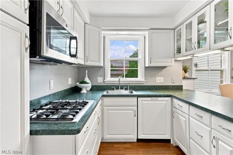 2368 Loyola Road University Heights OH 44118