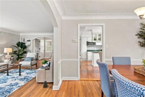 2368 Loyola Road University Heights OH 44118