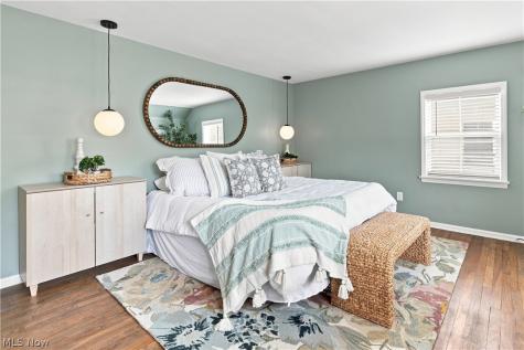 2368 Loyola Road University Heights OH 44118