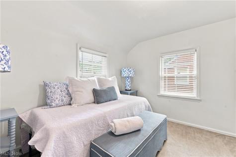 2368 Loyola Road University Heights OH 44118