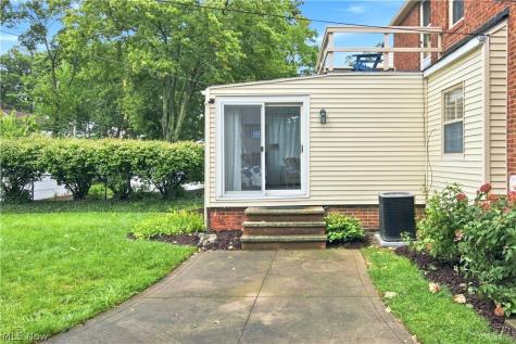 2368 Loyola Road University Heights OH 44118