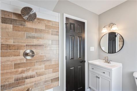 4329 W 131st Street Cleveland OH 44135