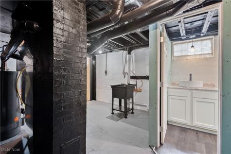 4329 W 131st Street Cleveland OH 44135