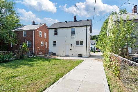 4329 W 131st Street Cleveland OH 44135