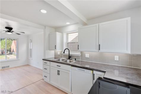 4329 W 131st Street Cleveland OH 44135