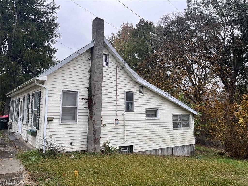 226 E Main Street Freeport OH 43973