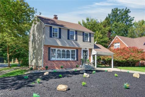 1960 Seneca Road Euclid OH 44117
