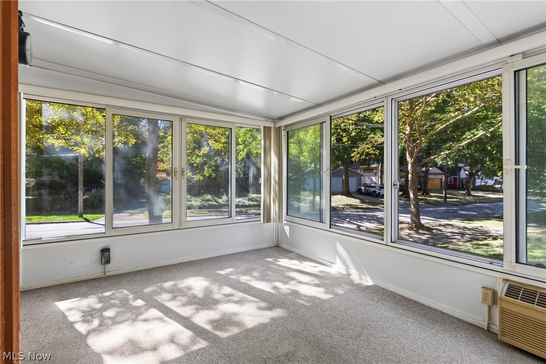 1960 Seneca Road Euclid OH 44117