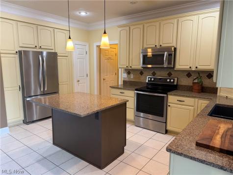 1283 Windward Lane Kent OH 44240