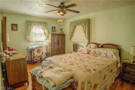4831 Leona Avenue SW Navarre OH 44662