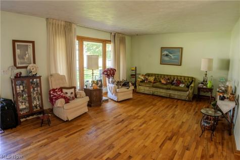 4831 Leona Avenue SW Navarre OH 44662