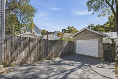 614 Western Drive Wooster OH 44691