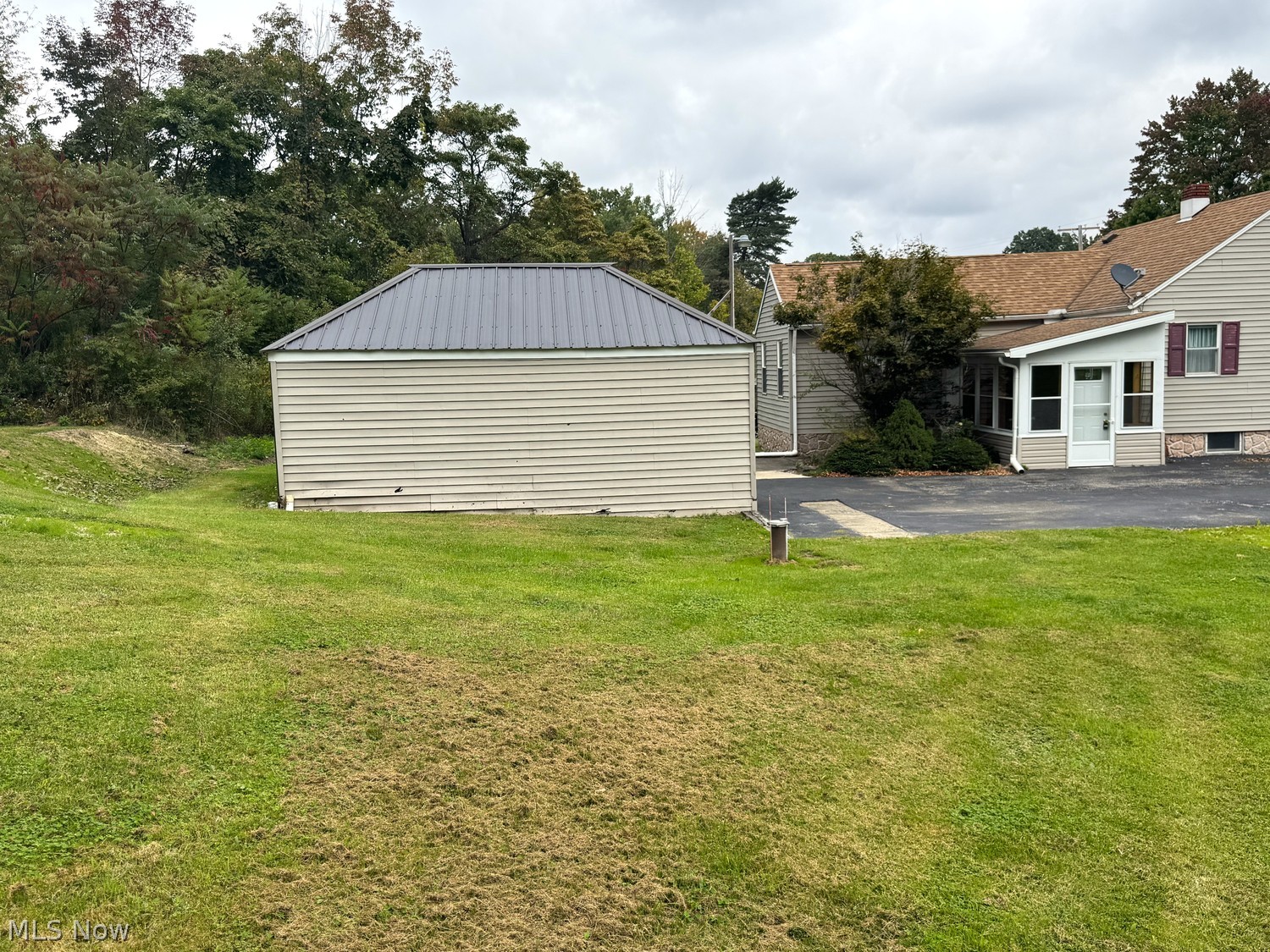 4421 State Road S Ashtabula OH 44004