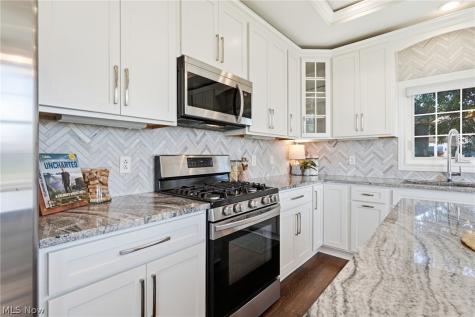 103 Lurie Lane Sandusky OH 44870