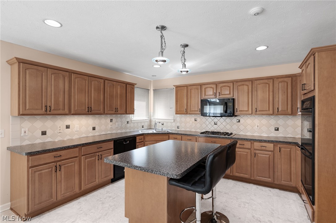477 Cranleigh Court Richmond Heights OH 44143