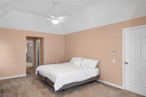 477 Cranleigh Court Richmond Heights OH 44143