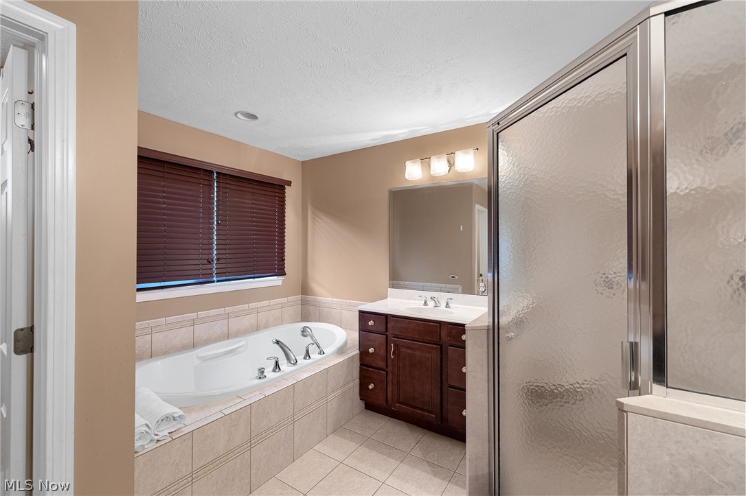 477 Cranleigh Court Richmond Heights OH 44143