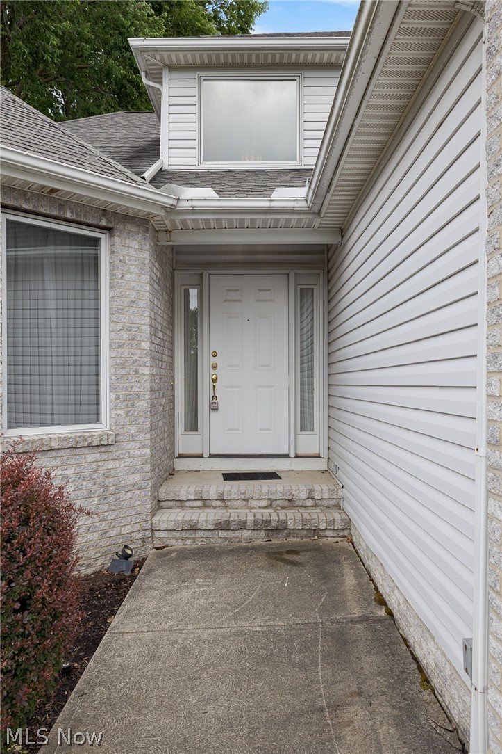 477 Cranleigh Court Richmond Heights OH 44143