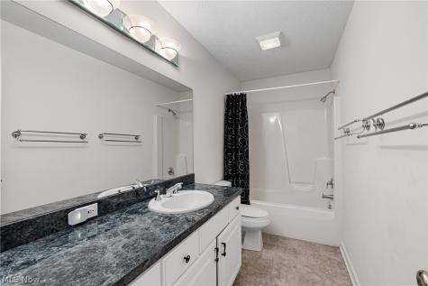 477 Cranleigh Court Richmond Heights OH 44143