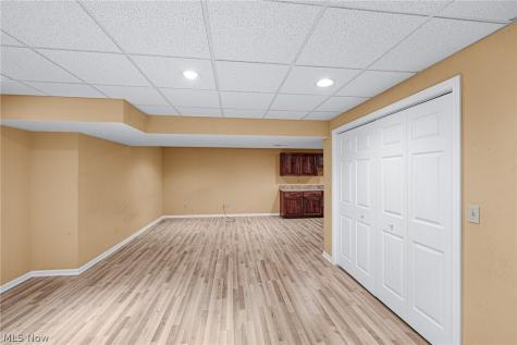477 Cranleigh Court Richmond Heights OH 44143