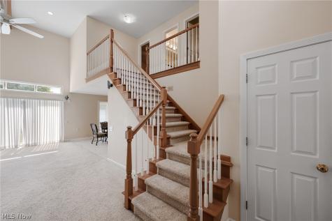 477 Cranleigh Court Richmond Heights OH 44143